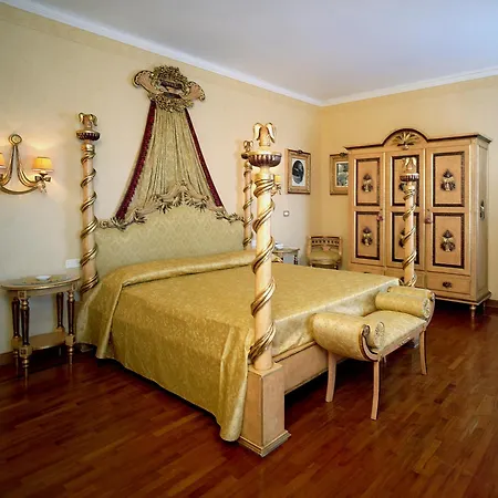 Park Ariston 4*