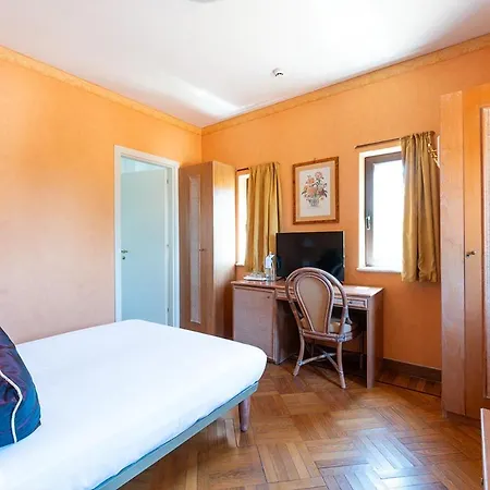 Park Ariston Hotell