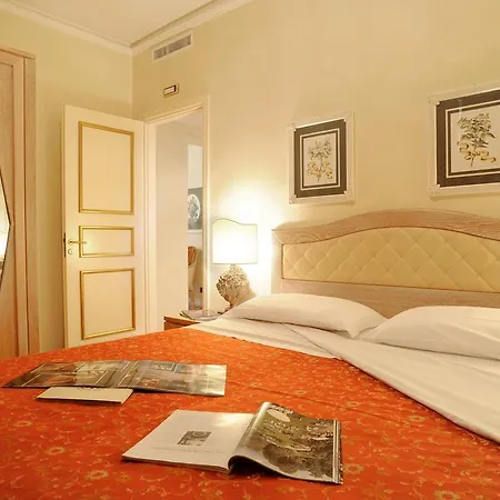 阿里斯顿别墅公园酒店 利多迪卡马约雷