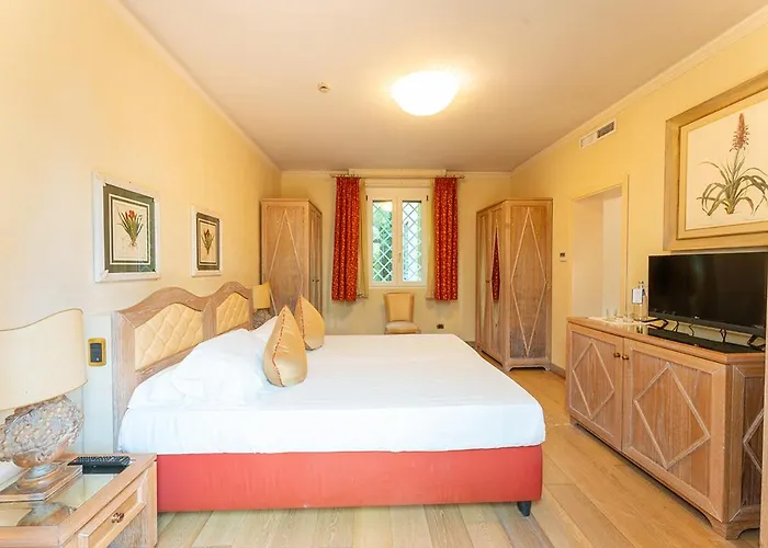 Park Ariston 4*